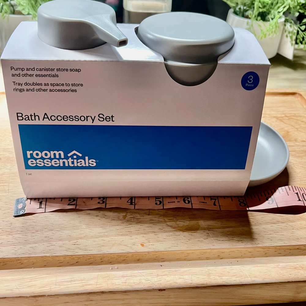 BATH ACCESSORY SET - Picture 5 of 9